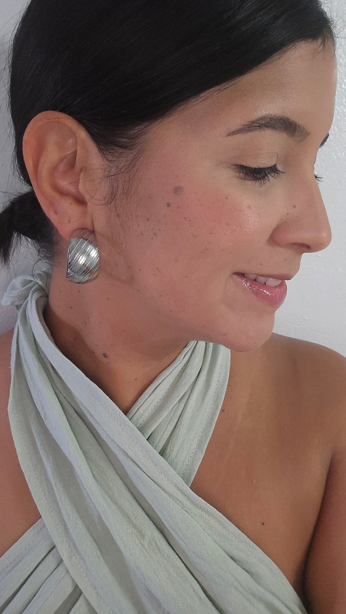Arpa Huggie Earrings