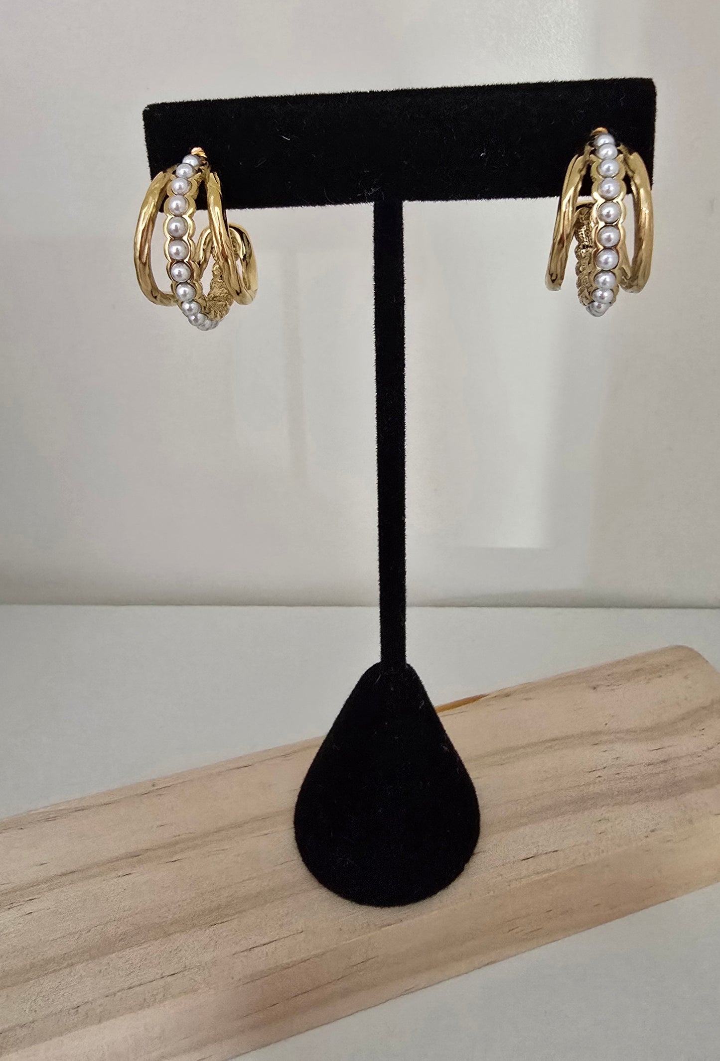 Magna Earrings